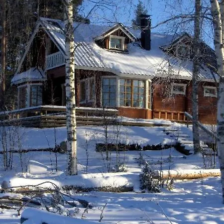 Lomaniemi Maentylae Villa *