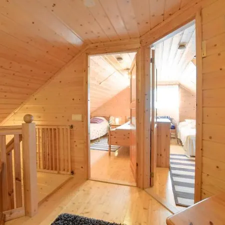 Lomaniemi Mäntylä Huvilat *