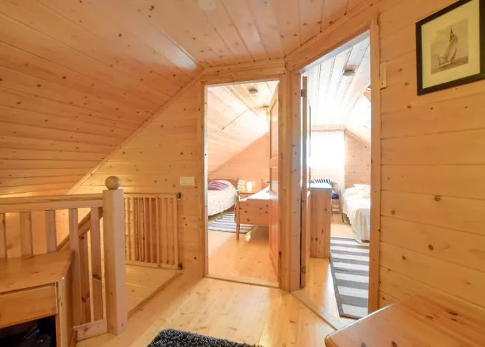 Lomaniemi Maentylae Villa *