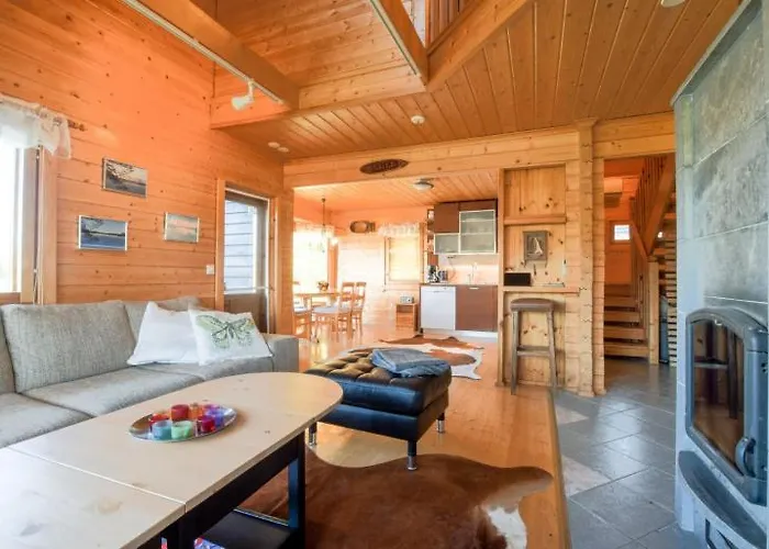 Lomaniemi Maentylae Villa